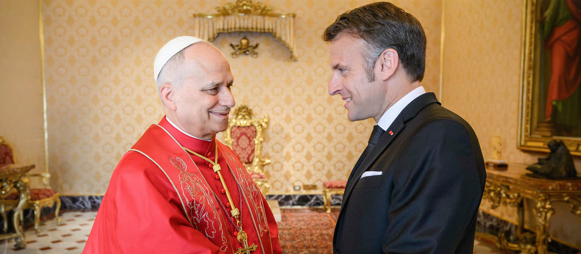 Papst Leo XIV. empfängt erstmals Präsident Macron