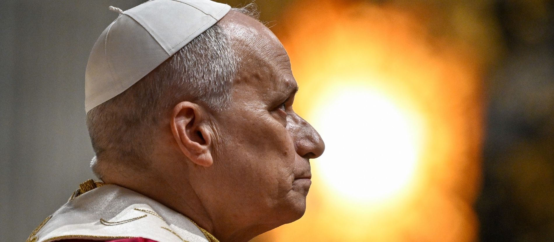 Papst Leo XIV. betet