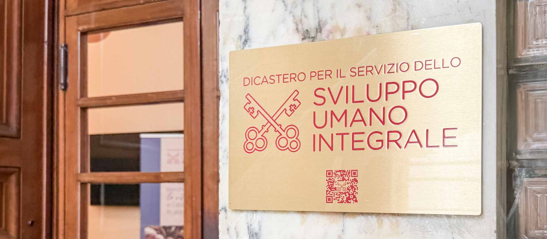 Eingang des vatikanischen Dikasteriums für die ganzheitliche Entwicklung des Menschen
