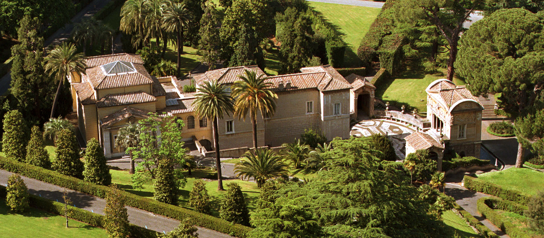 Eine Luftaufnahme von dem Haus Casina di Pio in den Vatikanischen Gärten