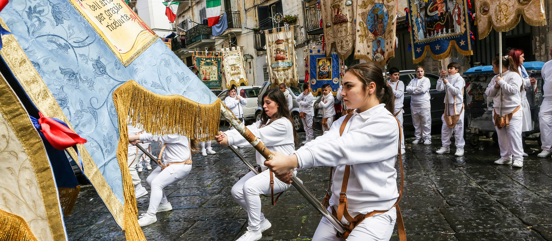 Wallfahrt zur Madonna dell'Arco