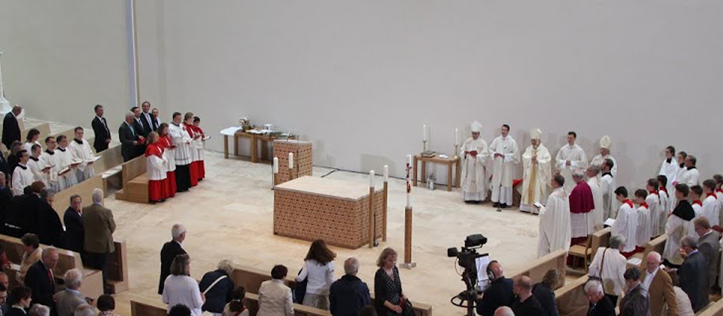 Gottesdienst zur Weihe der neuen Leipziger Propsteikirche.