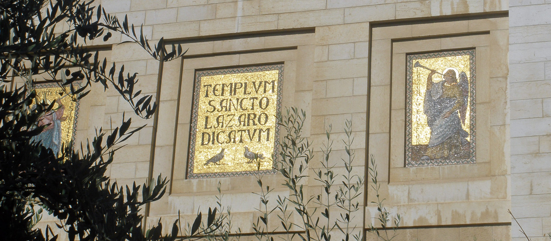 Mosaike an der Lazaruskirche in Bethanien