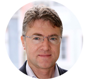 Martin M. Lintner ist Professor für Moraltheologie und Spirituelle Theologie an der Philosophisch-Theologischen Hochschule Brixen (Südtirol).