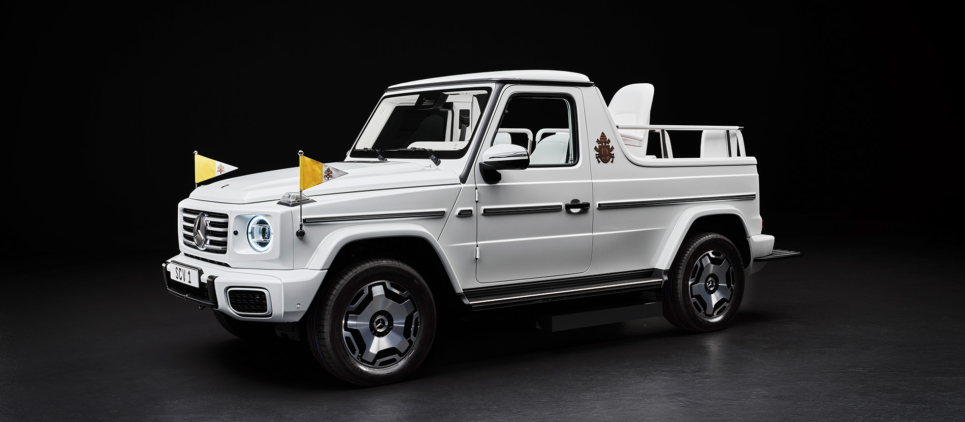 Das neue Papamobil von Mercedes