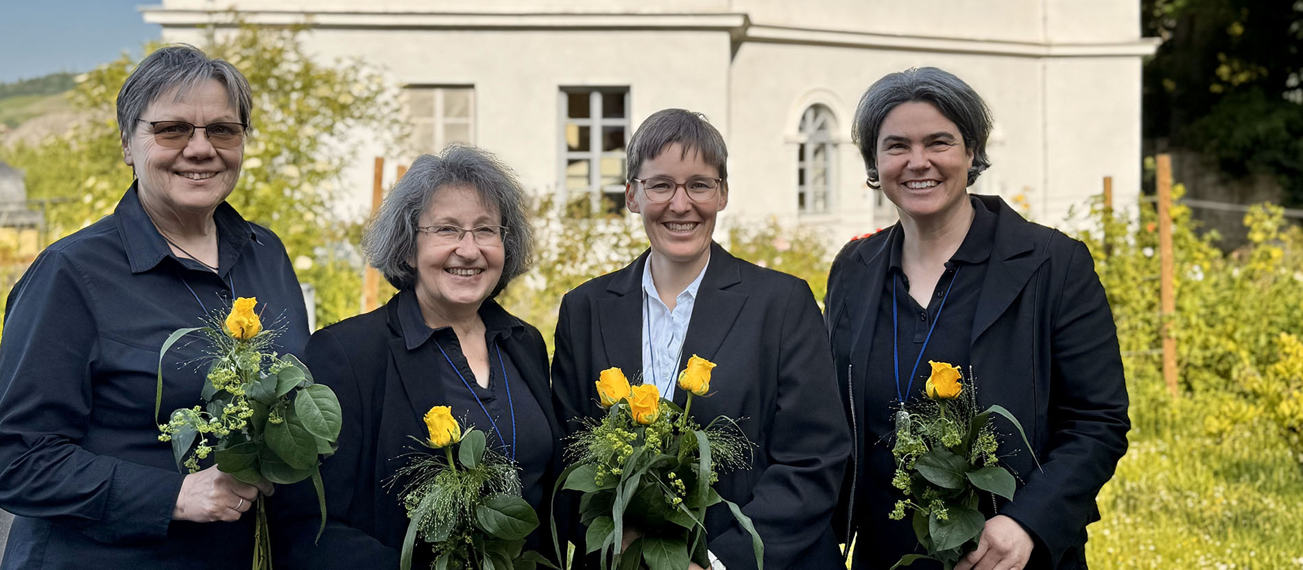 Rätinnen Sr. Teresa Weimert und Sr. Rut Gerlach, Generaloberin Sr. Juliana Seelmann und Vikarin Sr. Beatrix Barth (von links)
