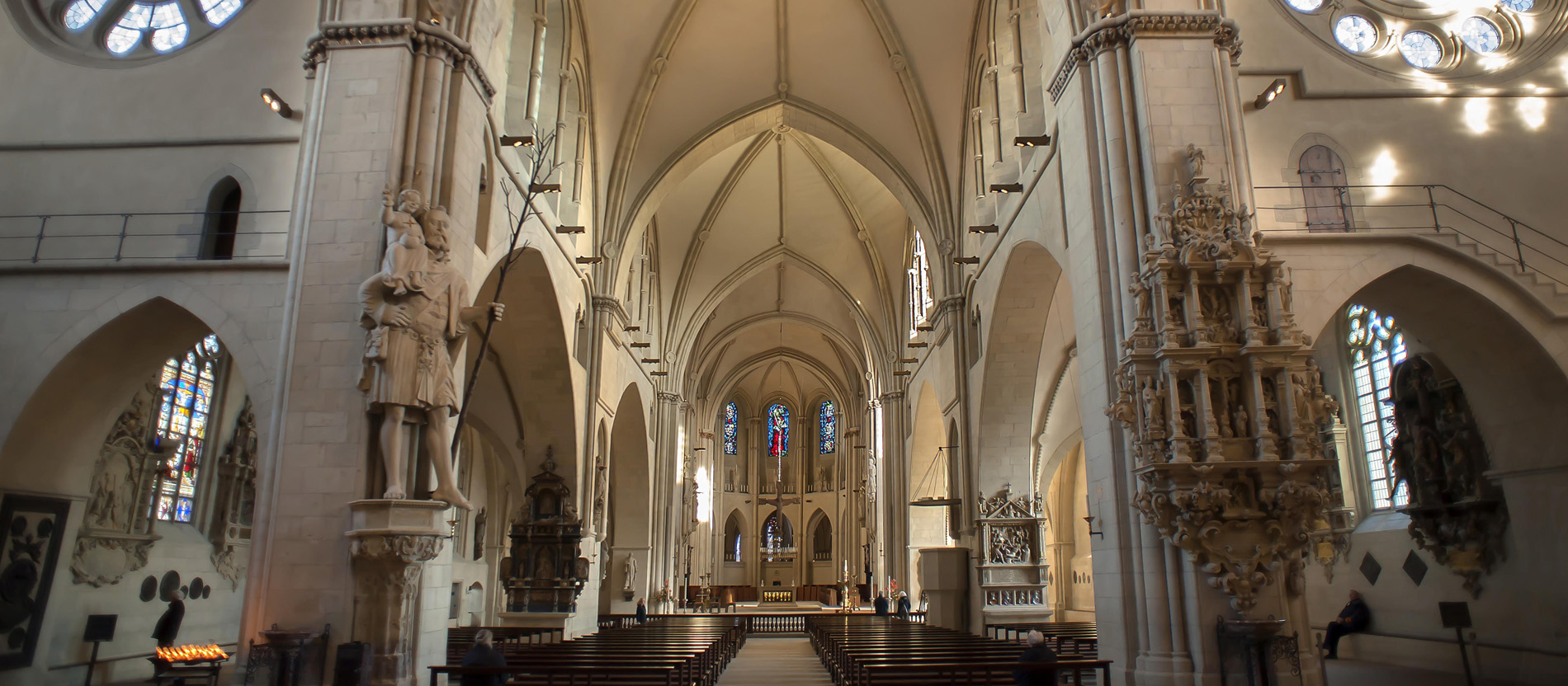 800 Jahre Grundsteinlegung: Besondere Lichtshow im Dom von Münster
