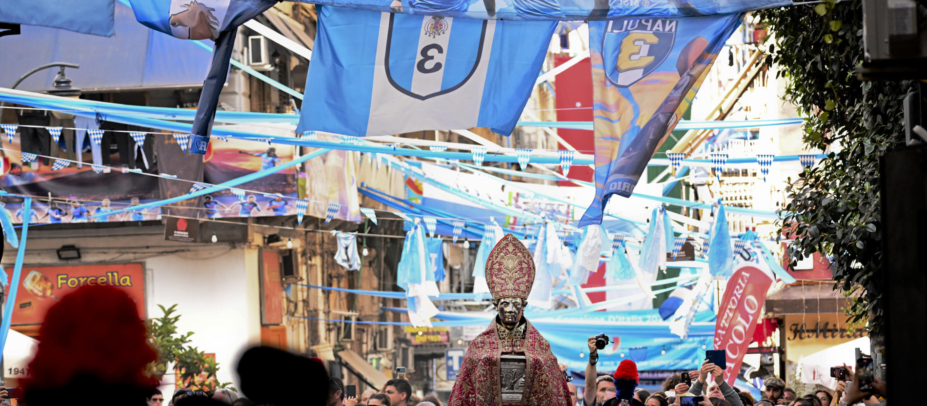 San Gennaro-Prozession durch Neapel