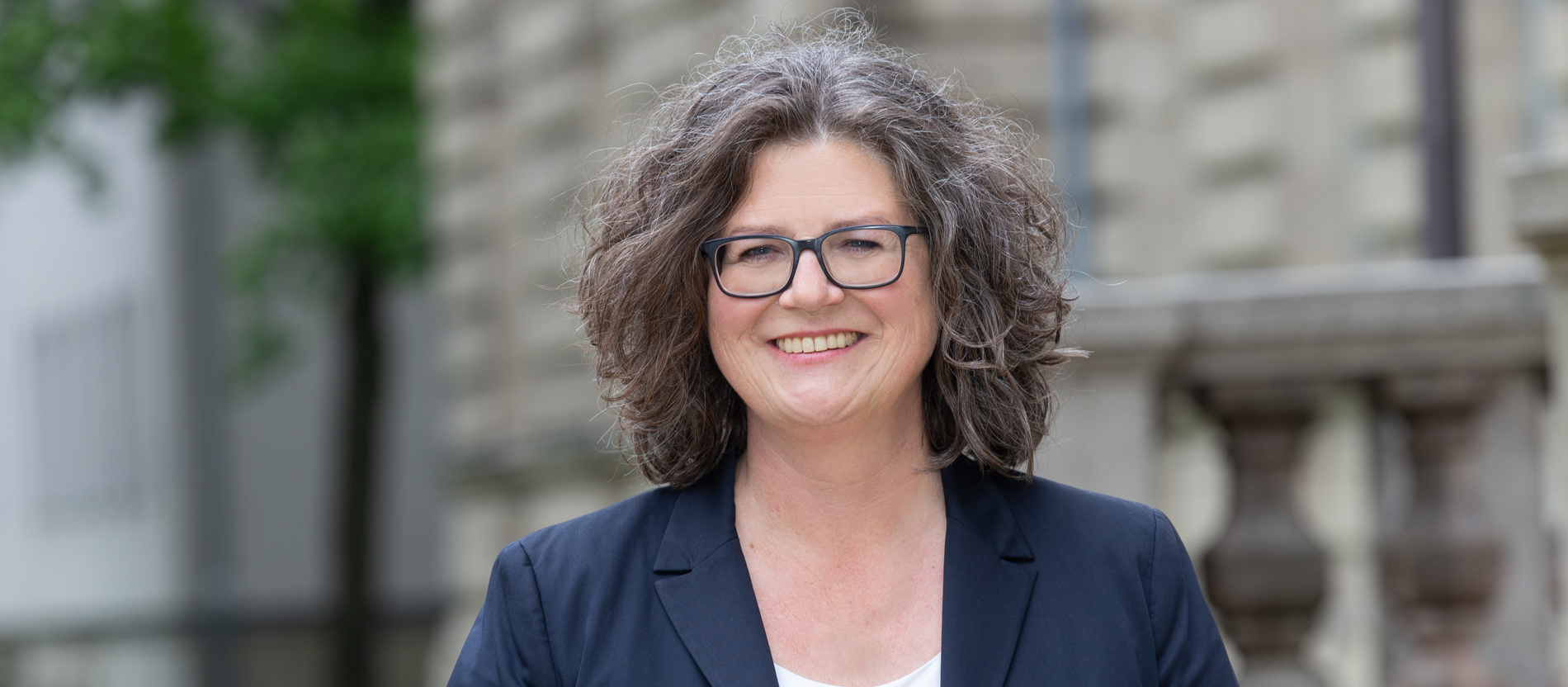Birgit Hoyer von feinschwarz.net