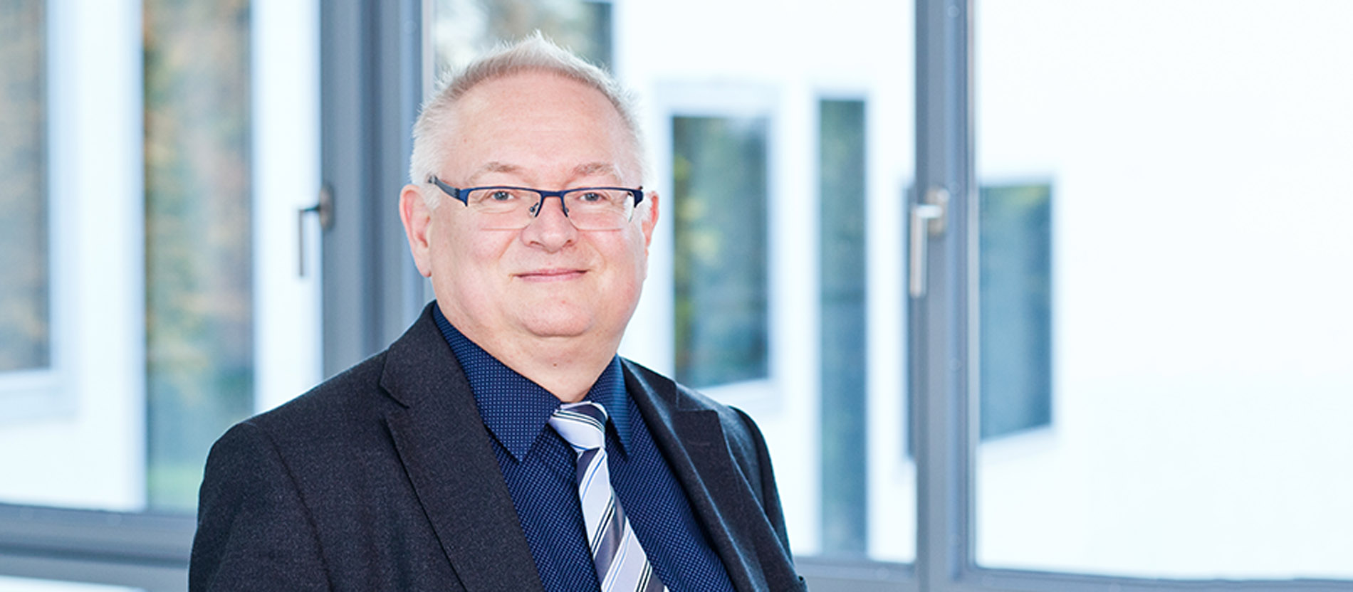 Porträtfoto von Meinrad Walter