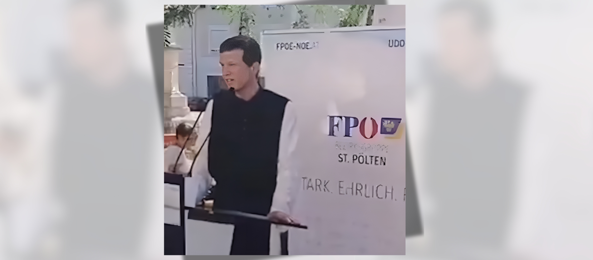 Zisterzienser Justin Minkowitsch bei einer Wahlkampfveranstaltung der FPÖ