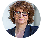 Porträtfoto von Dr. Claudia Pfrang