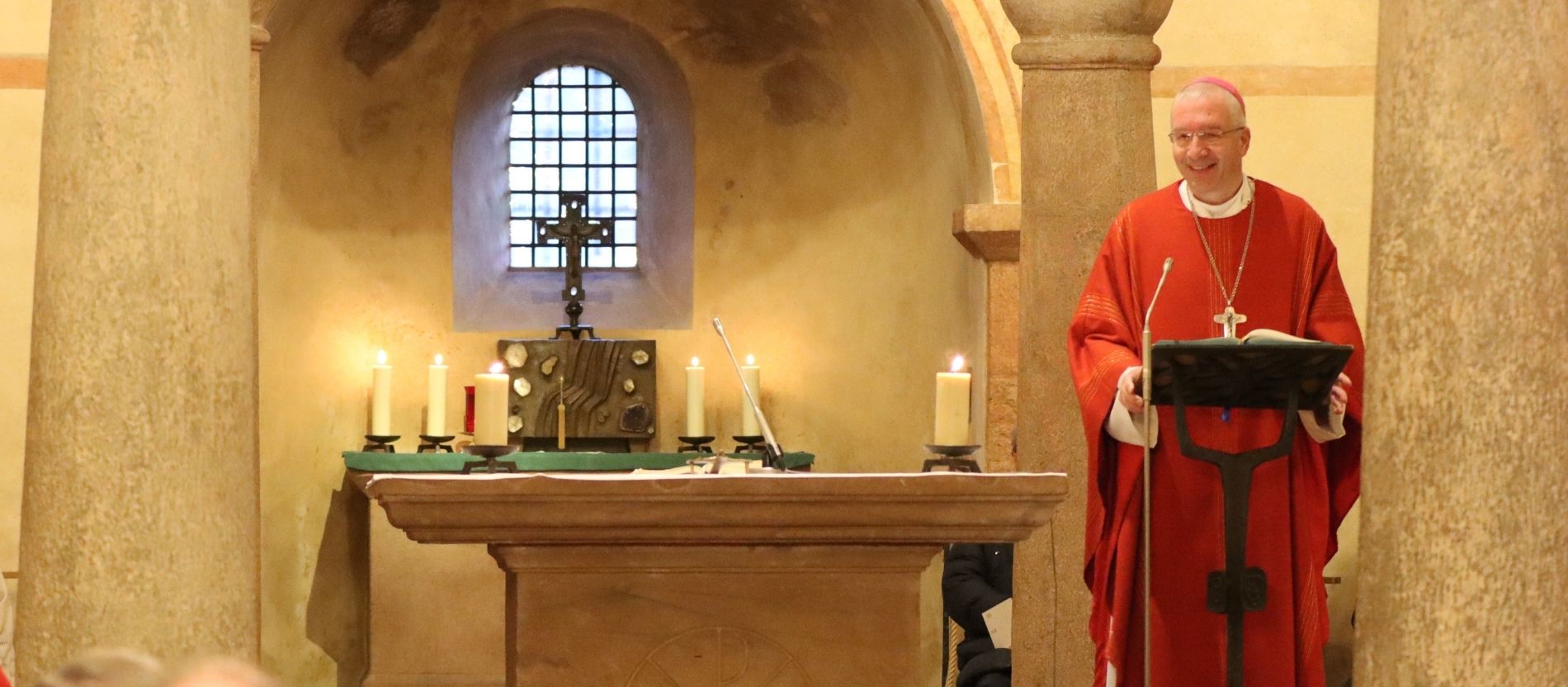 Der Fuldaer Bischof Michael Gerber bei einem Gottesdienst