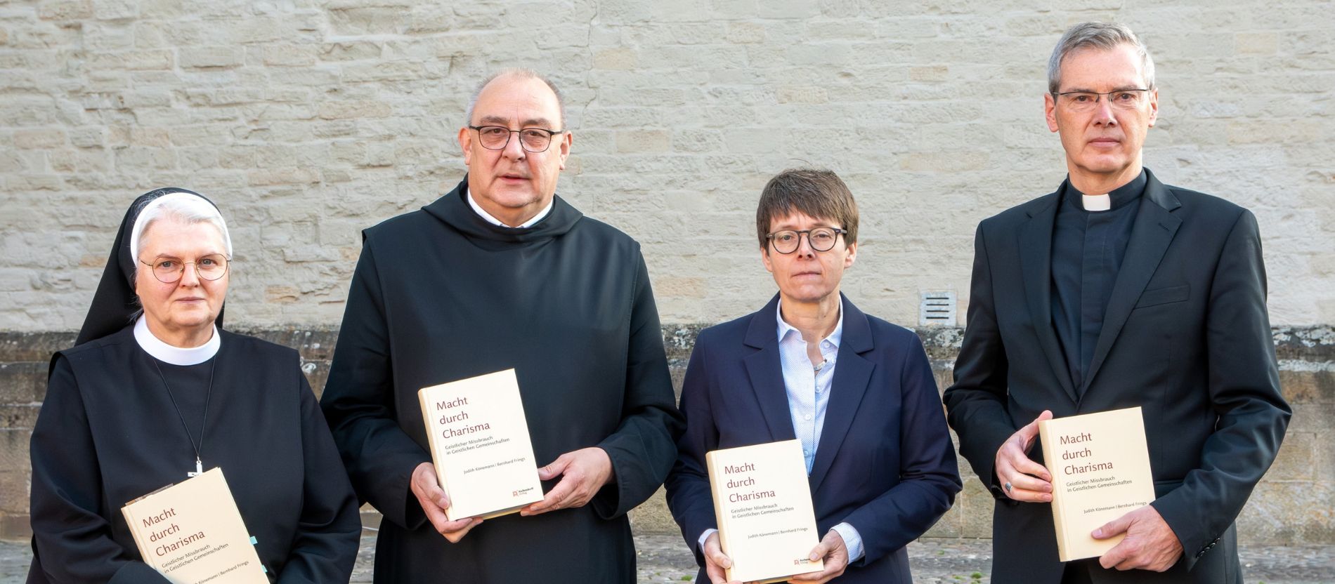 Sr. Reiker, Gilles und die Bischöfe Wilmer und Meier zur Studie über geistlichen Missbrauch